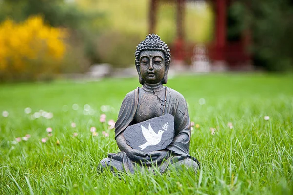 Статуя Будди Фігура Мир — стокове фото