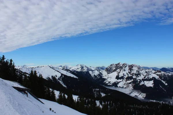 Montagne Sulla Neve Montagne Bellissime — Foto Stock