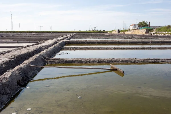 ポルトガル アヴェイロの塩農場の塩蒸発池 — ストック写真