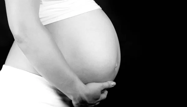 Primer Plano Hermoso Vientre Embarazada —  Fotos de Stock
