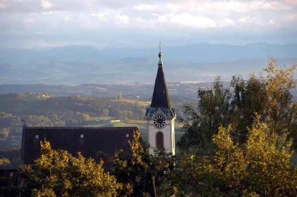 Église Paroissiale Bad Kreuzen Strudengau — Photo