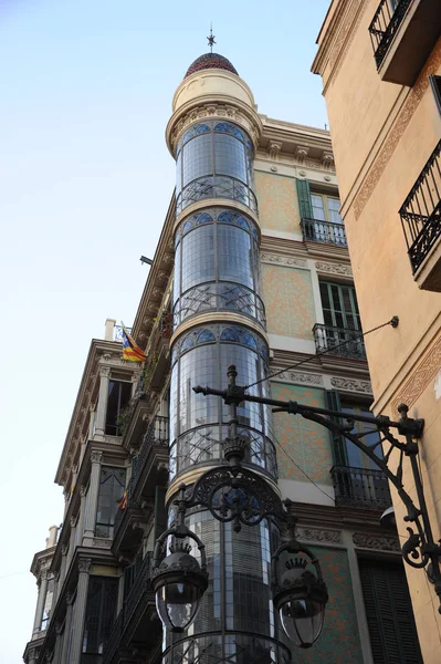Barcelona Gyönyörű Homlokzata Régi Épület — Stock Fotó