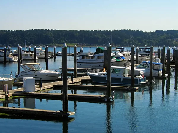 Photograph Boats Anchored Dock — Stock Photo, Image