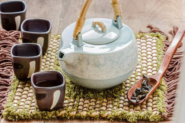 Рамка Азиатским Чайником Чашка Чая Чайник Деревянном — стоковое фото