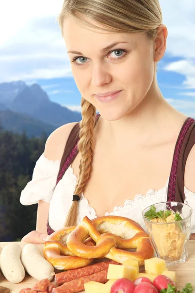 Portrait Femme Dans Dirndl — Photo