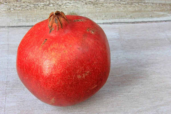 Ripe Pomegranate Punica Granatum Old Gray Wooden Tray — Stock Photo, Image