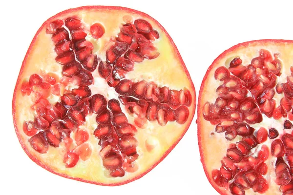 Grenade Mûre Coupée Deux Punica Granatum Exemptée Avant Fond Blanc — Photo