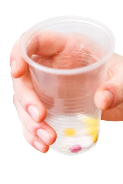 Пластикова Чашка Дозою Таблеток Руці Ізольована Білому Фоні — стокове фото