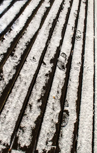 Сніжна Палуба Декількома Слідами — стокове фото