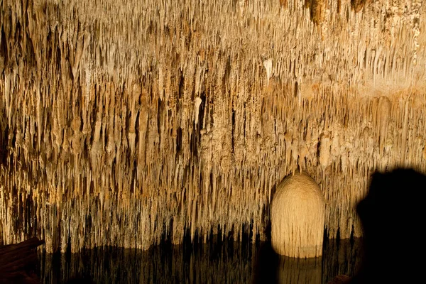 Bir Sürü Dikit Sarkıt Olan Drach Mağaraları Mayorka Spanya — Stok fotoğraf