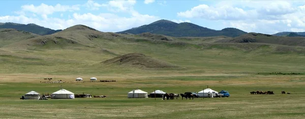 Yourtes Villages Dans Steppe Mongolienne — Photo