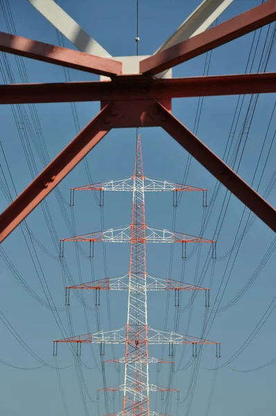 Líneas Eléctricas Alto Voltaje —  Fotos de Stock