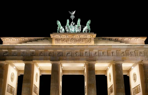 Puerta Brandeburgo Por Noche Una Antigua Puerta Ciudad Uno Los — Foto de Stock