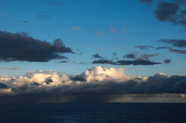 Tiempo Paisaje Nublado Cielo Con Nubes —  Fotos de Stock