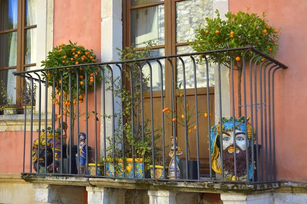 Italien Sizilien Taormina Zitrusfrüchte Auf Balkon Mit Früchten Orangenbaum — Stockfoto