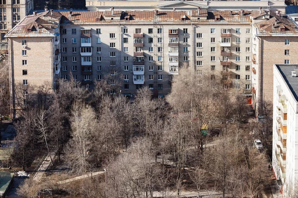 Вище Міського Подвір Житловому Районі Аеропортському Районі Москви Навесні — стокове фото