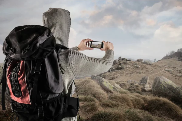 Photographer Camera Backpack Background Mountains — Stock Photo, Image