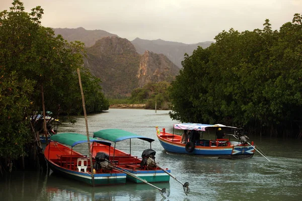 Paisagem Fluvial Parque Nacional Khao Sam Roi Yot Golfo Tailândia — Fotografia de Stock