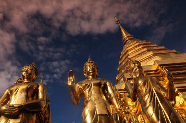 Der Chedi Der Tempel Anlage Des Wat Phra Doi Suthep — стокове фото