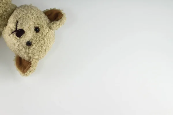 Teddybeer Met Een Hart Een Witte Achtergrond — Stockfoto