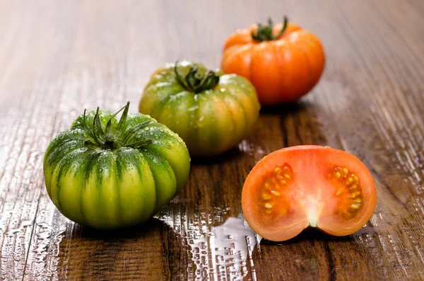 Verde Vermelho Ochsenhertomaten Coure Bue — Fotografia de Stock