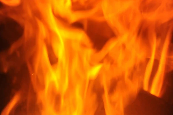 Yanan Turuncu Kırmızı Ateş — Stok fotoğraf