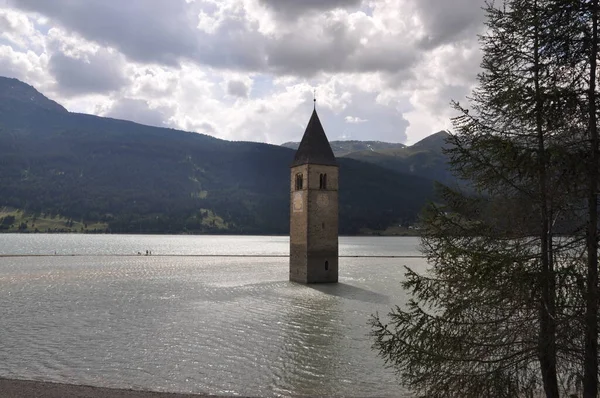 Clocher Gris Dans Reschensee — Photo