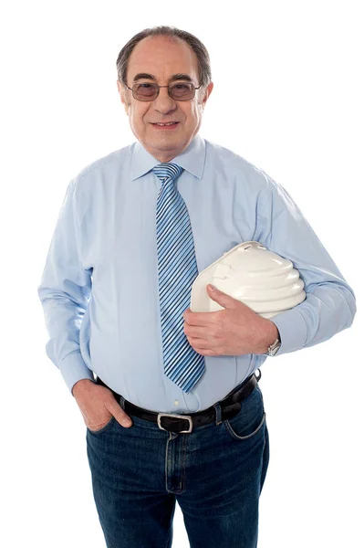 Senior Architect Holding Hard Hat One Hand His Pocket — Stock Photo, Image