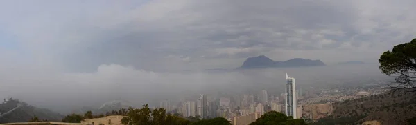 Benidorm Nebel Costa Blanca Spanien — Stockfoto