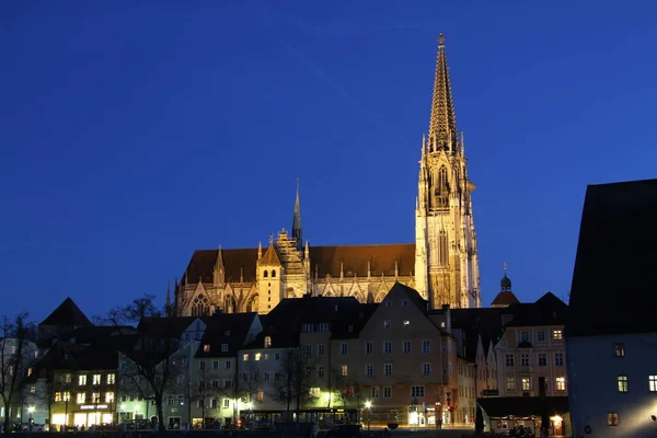 Regensburg Cathedral Night — Stock Photo, Image