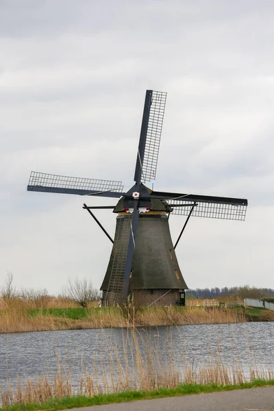 Egyik Szélmalom Kinderdijk Egy Híres Holland Turisztikai Telek — Stock Fotó