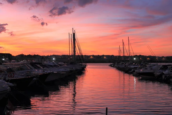 Puesta Sol Verano Sobre Puerto Otranto —  Fotos de Stock