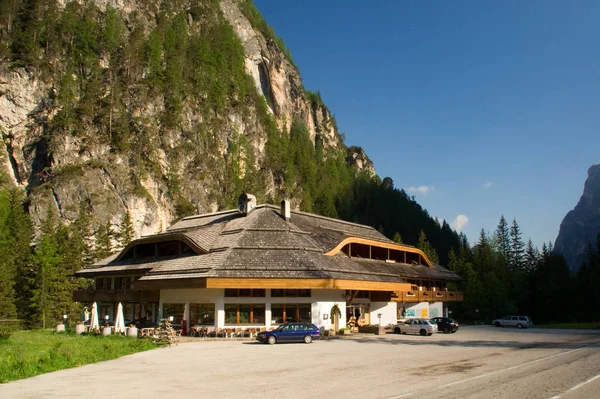 Puntige Steen Een Rots Die Een Plateau Warth Schrckener Staat — Stockfoto