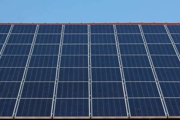 Solární Panely Střeše — Stock fotografie