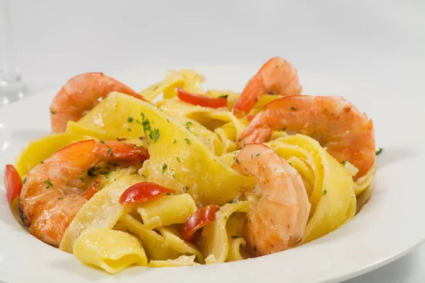 Pappardelle Shrimp Wine Cream Sauce — Stock Photo, Image