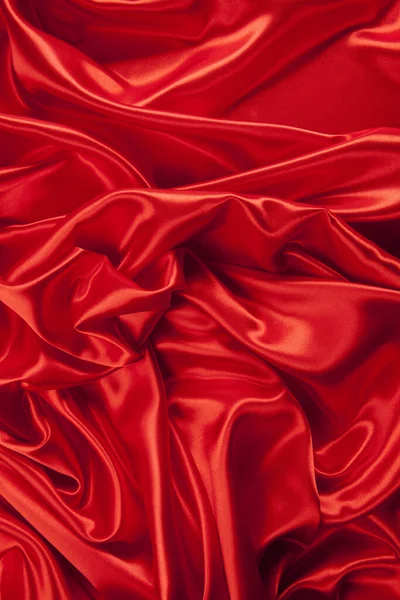 Вид Крупним Планом Червоний Шматок Атласної Тканини Мінімальний Колір Фотографії — стокове фото