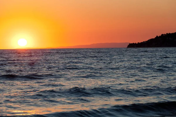 Закат Над Морской Водой — стоковое фото