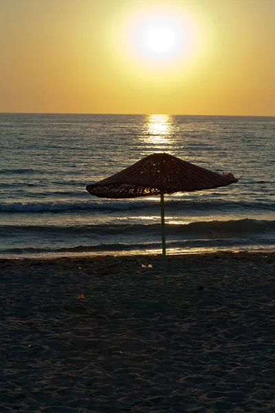 Ομπρέλες Στην Παραλία — Φωτογραφία Αρχείου