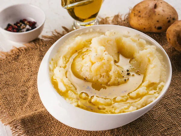 Mashed Potatoes White Bowl Sackcloth Pepper Olive Oil Textured Concrete — Stock Photo, Image
