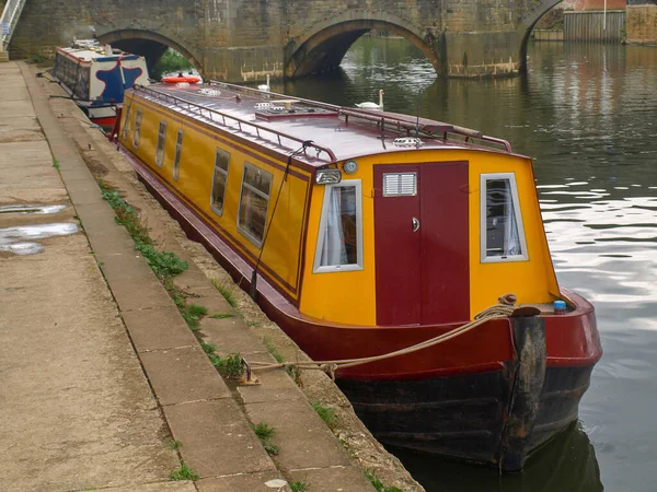 Uitzicht Rivier Avon Met Aanlegsteigers Tewkesbury Gloucestershire Groot Brittannië — Stockfoto