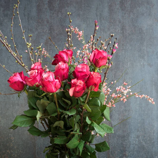 Hermoso Ramo Rosas Para Felicitaciones —  Fotos de Stock