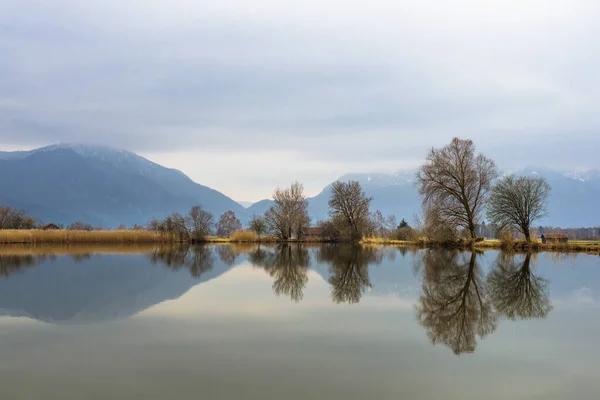 Güzel Alpler Manzarasının Manzarası — Stok fotoğraf