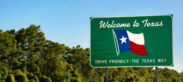 Texas Usa Štít Vítán Texasu Stromy Pozadí Panorama Formát — Stock fotografie