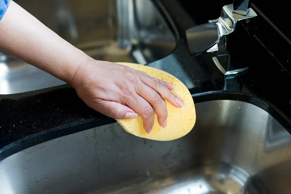 Chef Het Deeg Wassen Keuken — Stockfoto