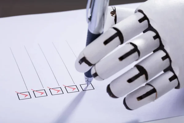 Close Robot Hand Ticking Checkboxes Document Pen — Stock Photo, Image