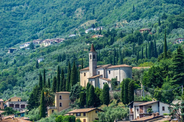 Bellissimi Edifici Sul Lago Garda Italia — Foto Stock