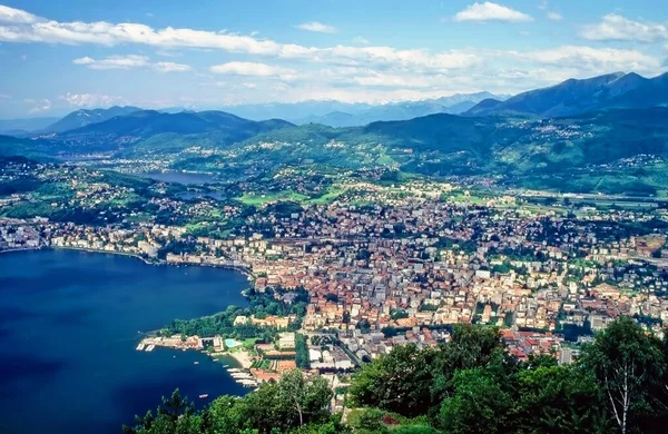 Lugano Con Lago Porto Svizzera — Foto Stock