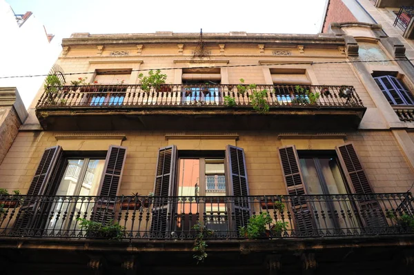 Barcellona Bella Facciata Del Vecchio Edificio — Foto Stock
