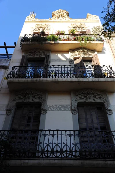 Barcelona Hermosa Fachada Del Antiguo Edificio —  Fotos de Stock