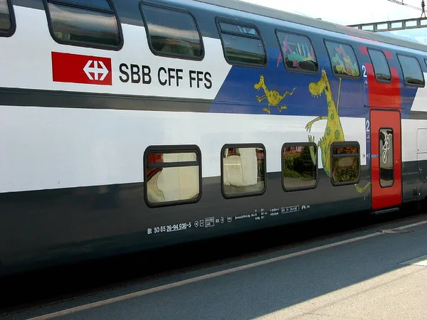 2000 Switzerland Dining Car Dino Motif — Stock Photo, Image